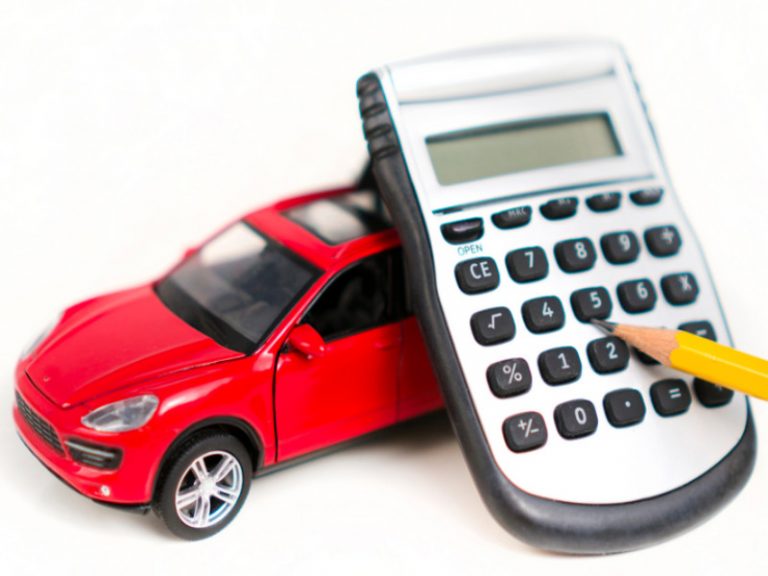 Use a calculator when shopping for car insurance with no down payment